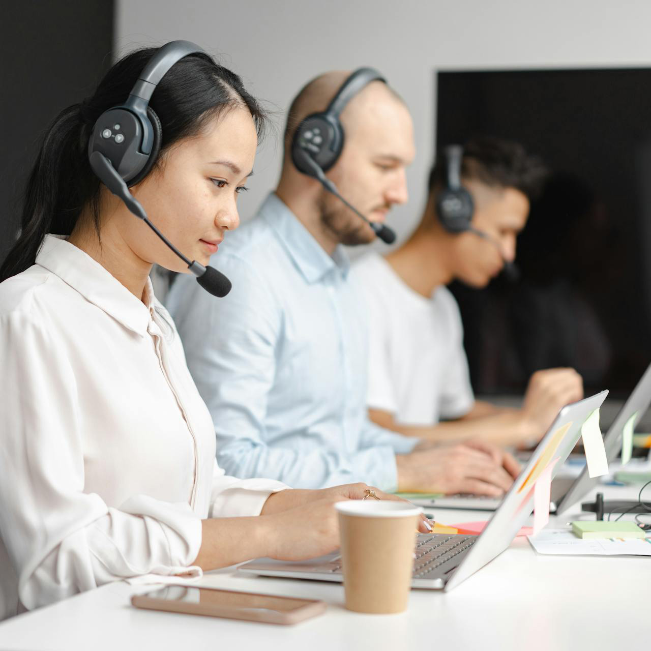 CX support Fintech
